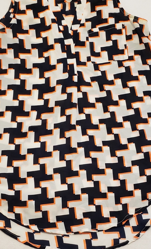 Papermoon Houndstooth Sleeveless Blouse - Picture 2 of 2